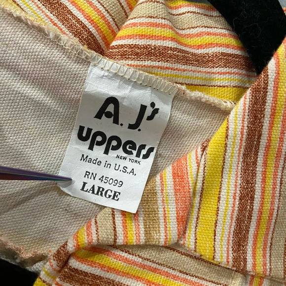VTG 70s AJ Uppers Pointed Collar 3/4 Sleeve Yellow Striped V Neck Top Size L - Picture 8 of 10